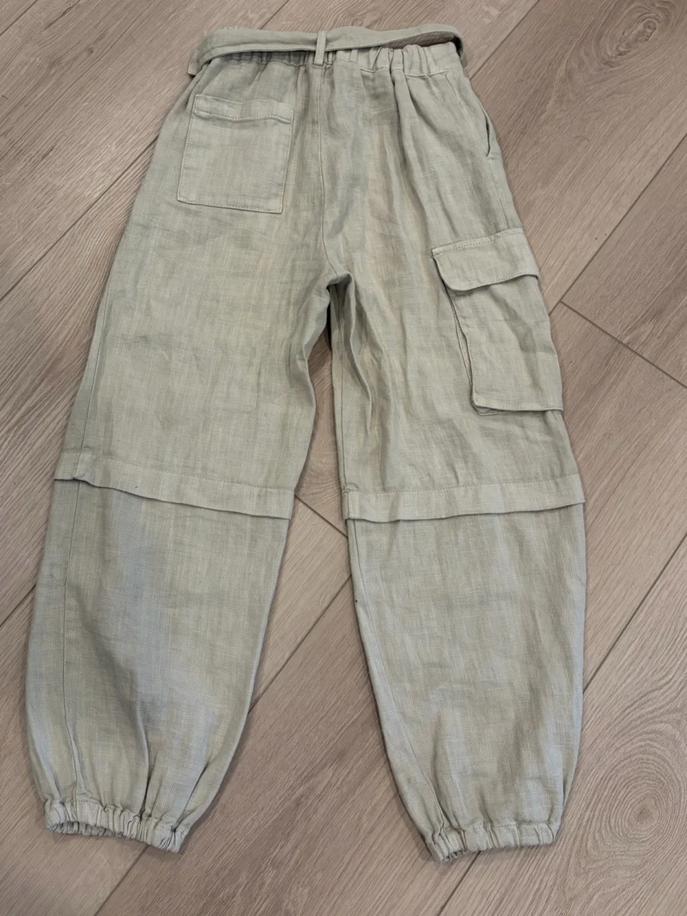 Zara Girls Belted Linen Cargo Pants in Light Beige